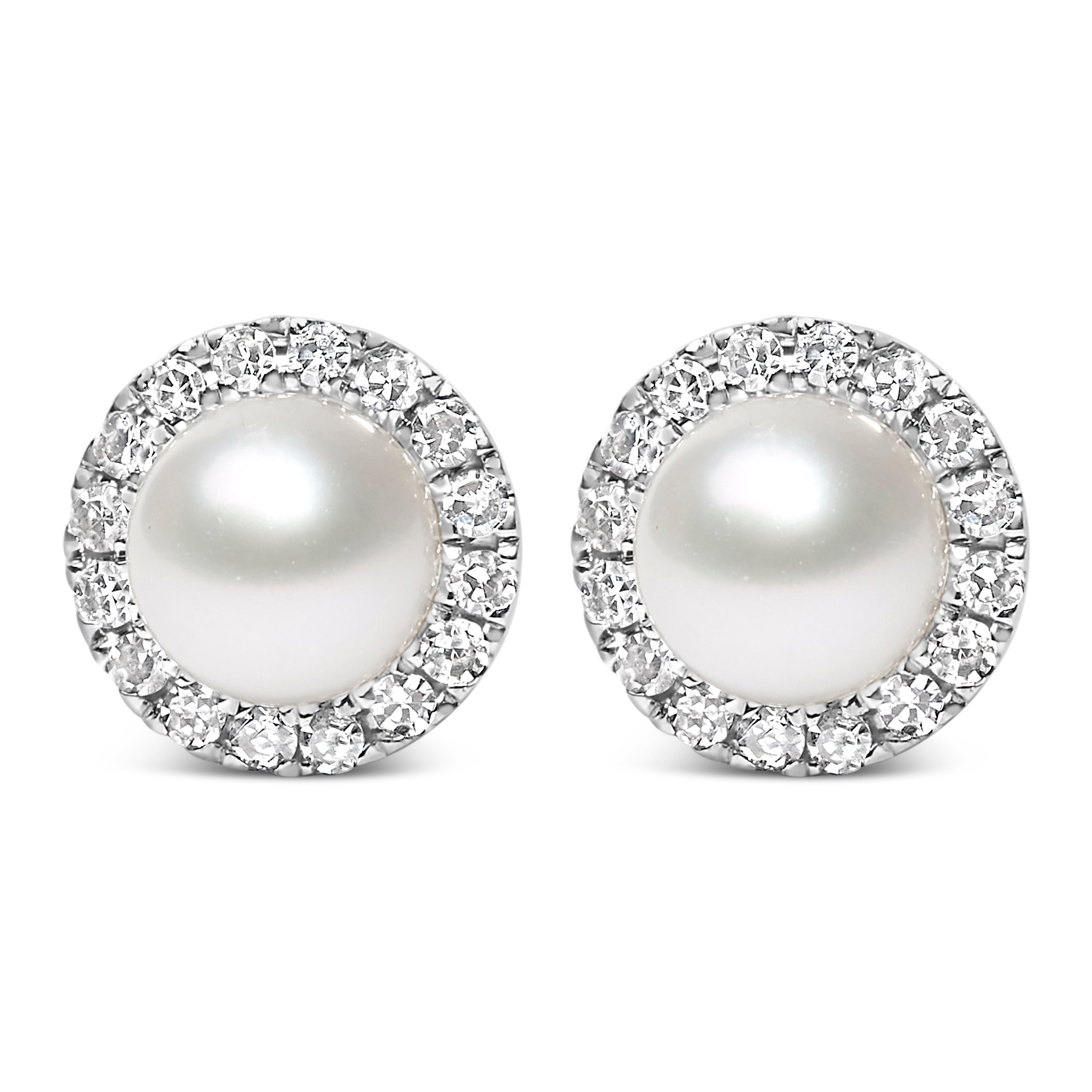 10K White Gold 4.5mm Cultured Freshwater Pearl and 1/7 Carat Total Weight Diamond Halo Stud Earring (I-J Color, I1-I2 Clarity)