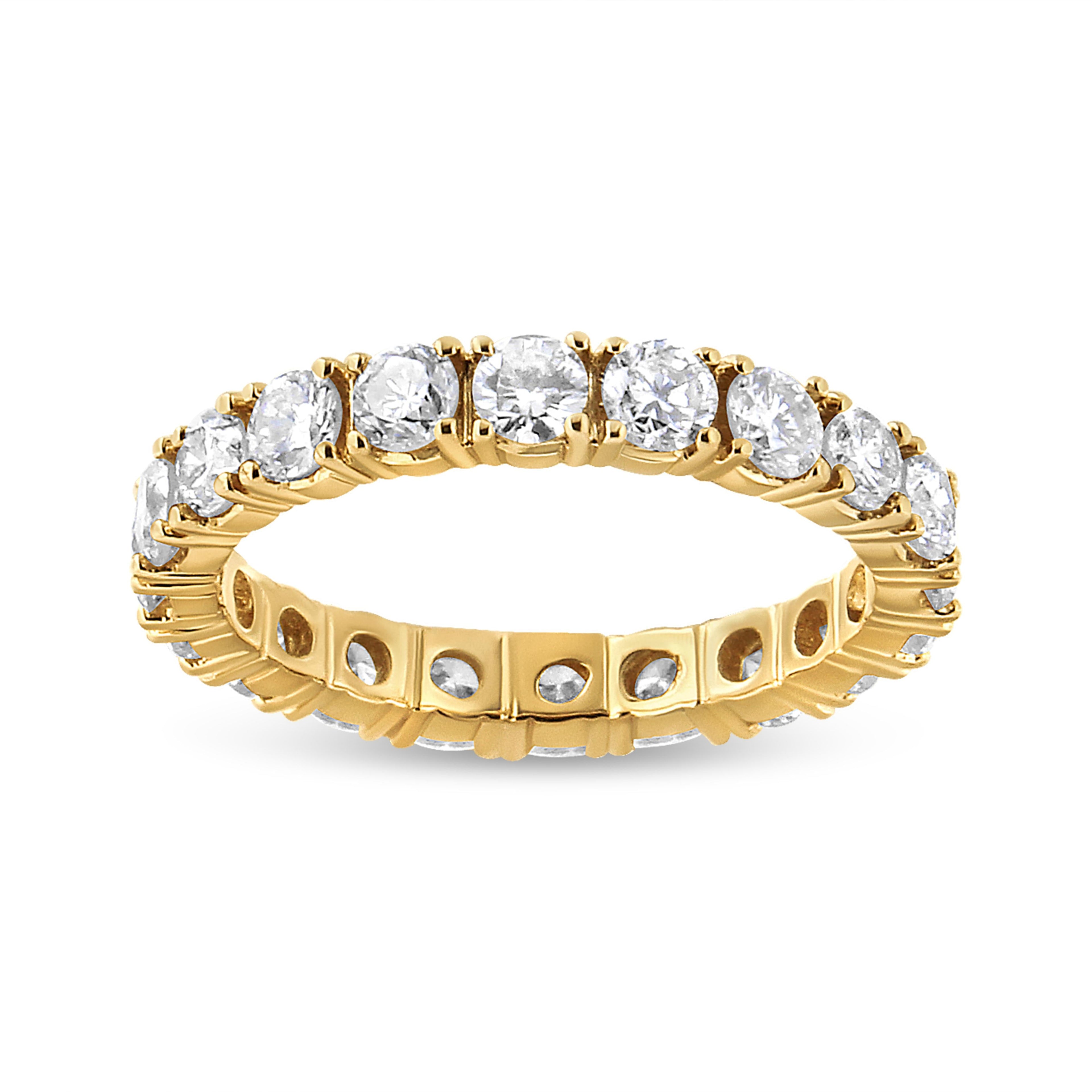 14K Yellow Gold 2.00 Carat Total Weight Shared Prong Set Round Cut Diamond Eternity Band (J-K Color, VS1-VS2 Clarity) - Ring Size 6.75