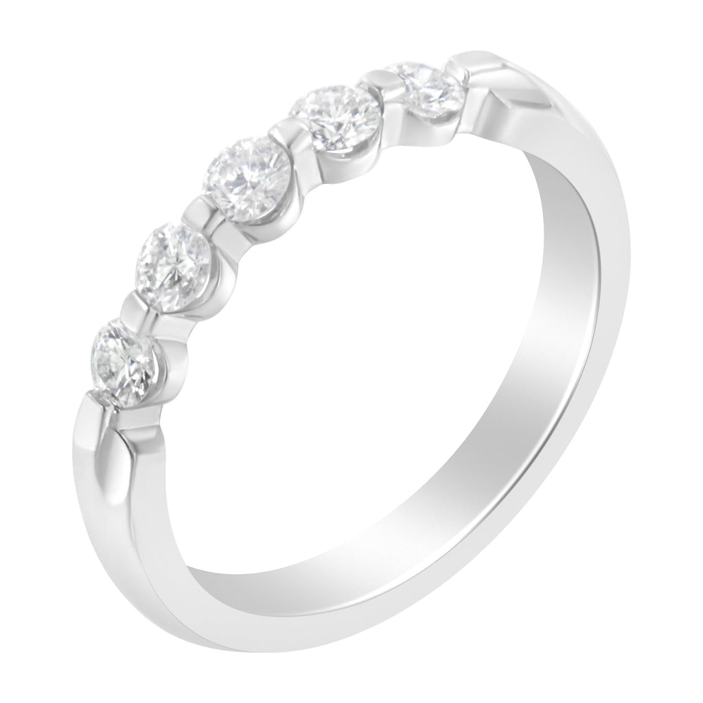 14K White Gold 1/2 cttw Diamond 5-Stone Band Ring (H-I Color, SI2-I1 Clarity) - Size 7