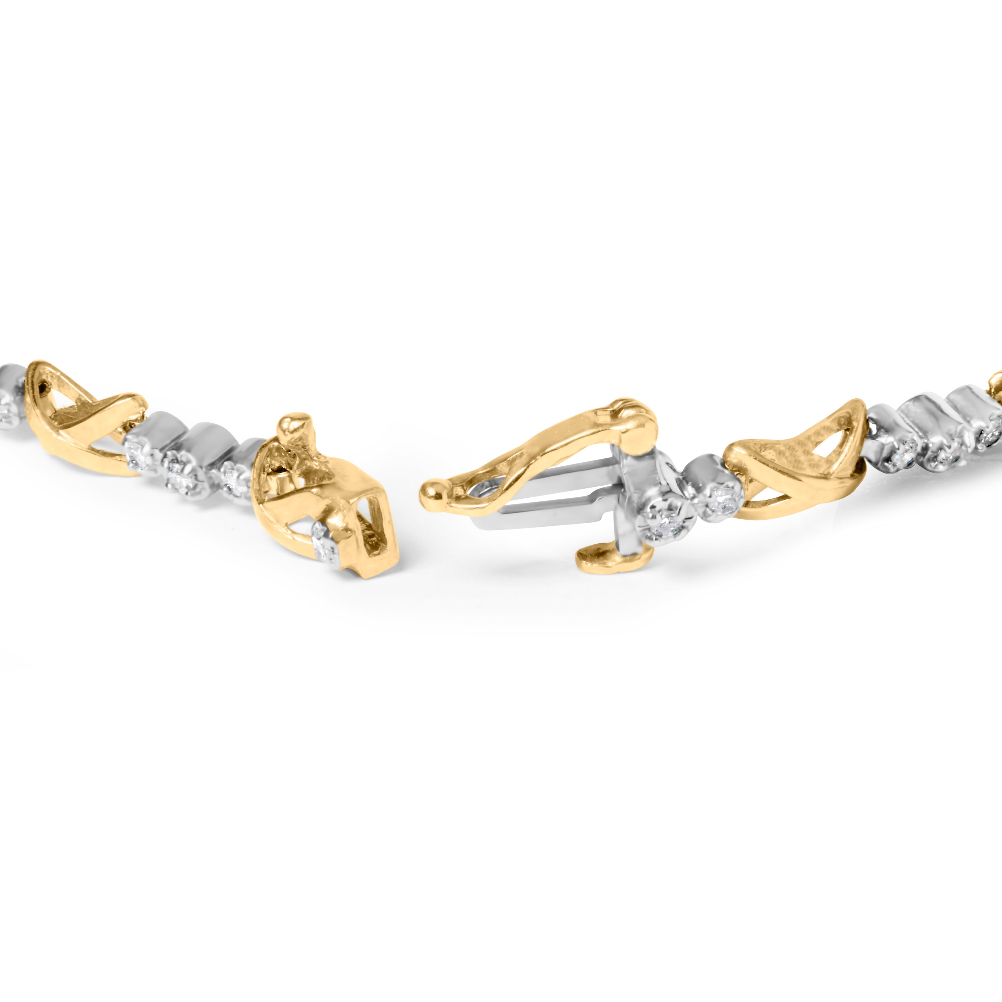 10K Two-Tone Gold 1/2 Cttw Diamond Alternating 3-Stone and X-Link 7" Bracelet (I-J Color, I2-I3 Clarity)