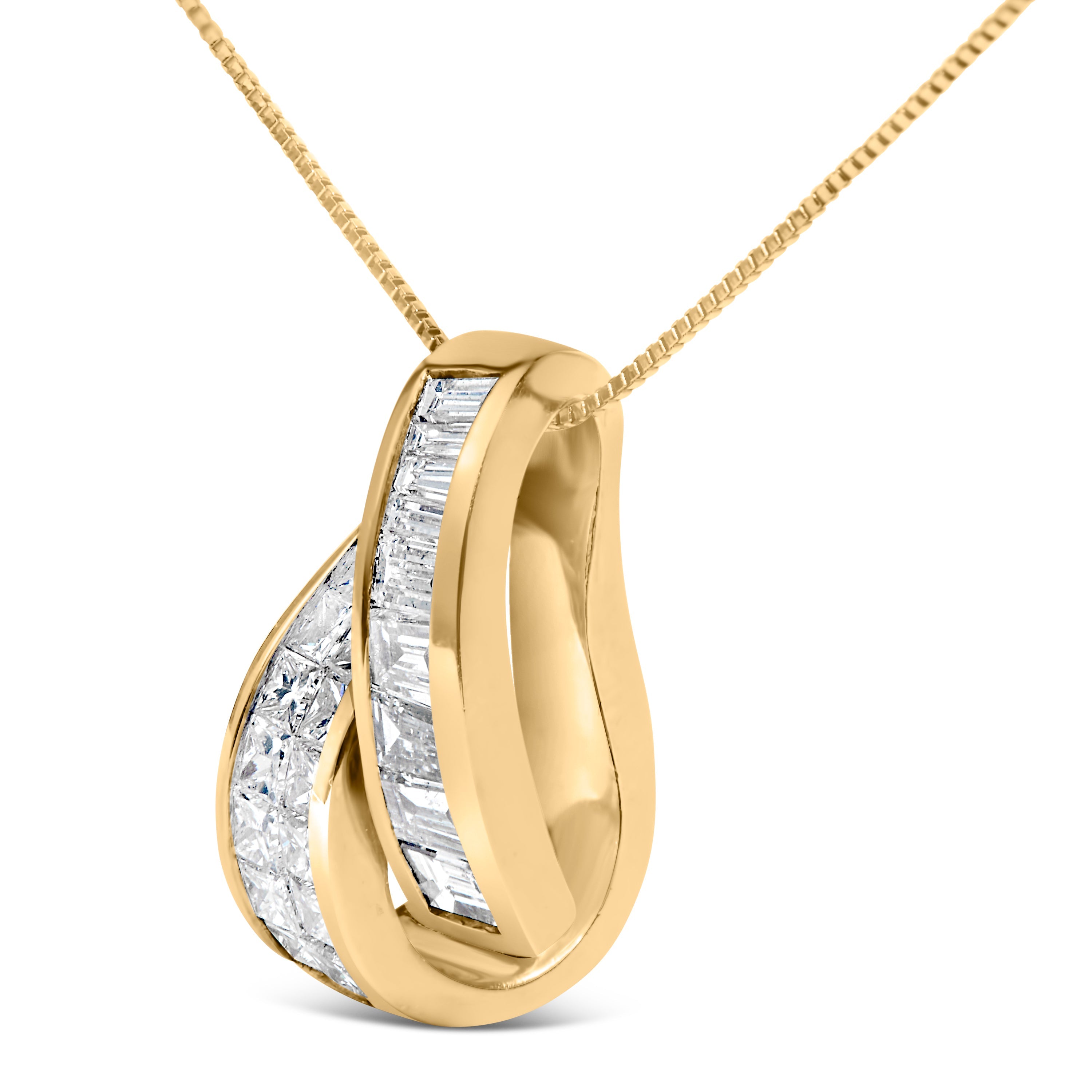 14K Yellow Gold 1 5/8 Carat Total Weight Princess and Baguette Diamond Duo Bar Pendant Necklace (G-H Color, VS2-SI1 Clarity) - 18"