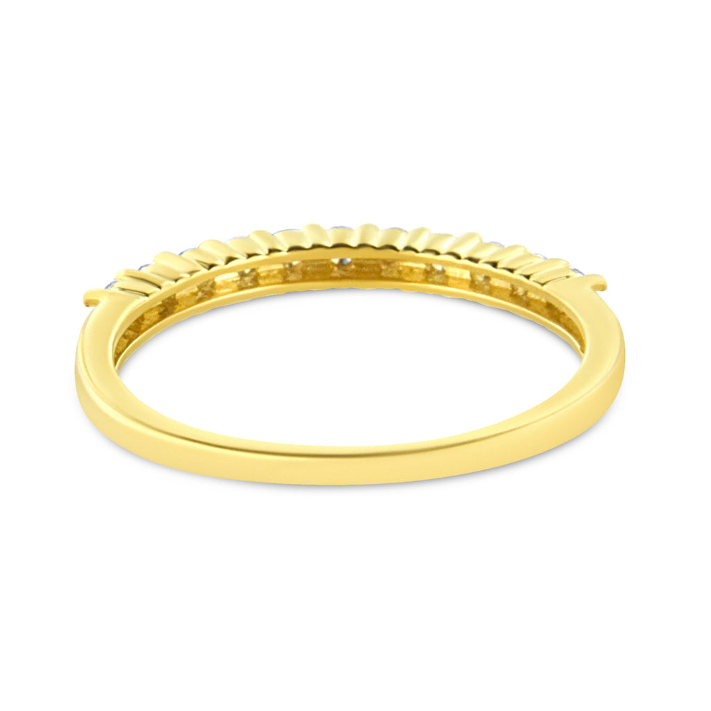 IGI Certified 1/4 Carat Total Weight Diamond 10K Yellow Gold Prong Set Fluted Band Style Ring (I-J Color, I2-I3 Clarity) - Size 7
