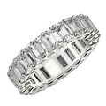 Anillo de eternidad de diamantes cultivados en laboratorio de corte esmeralda en oro blanco de 14k (4 ct. tot. FG/VS2)