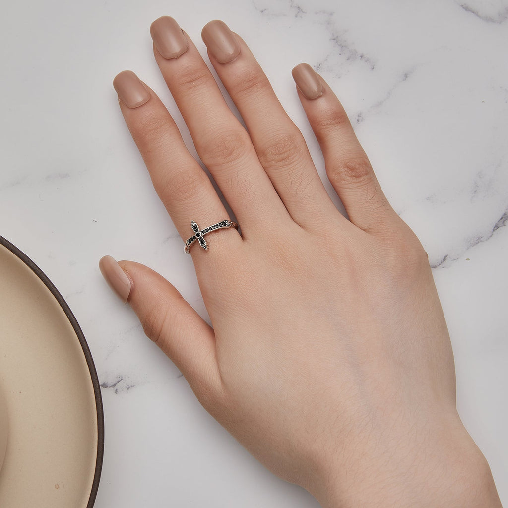 925 Sterling Silver Oxidized Ring with Pavé Setting CZ, Size 6.0 for Women