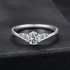 925 Sterling Silver Moissanite 0.15ct Ring Size 7 for Women