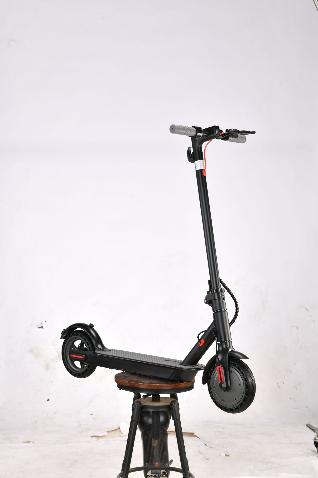 Adult Electric Scooter Folding hoverboard Tires 8.5-inch Speed ​​35KM/H 350W 36V10.4AH J-03 motorized scooter